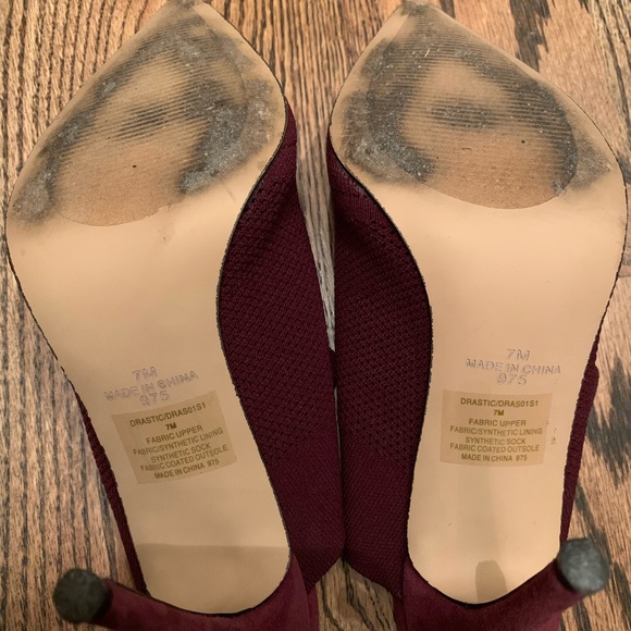 Steve Madden Drastic Mule in Burgundy LIKE NEW - Picture 6 of 8